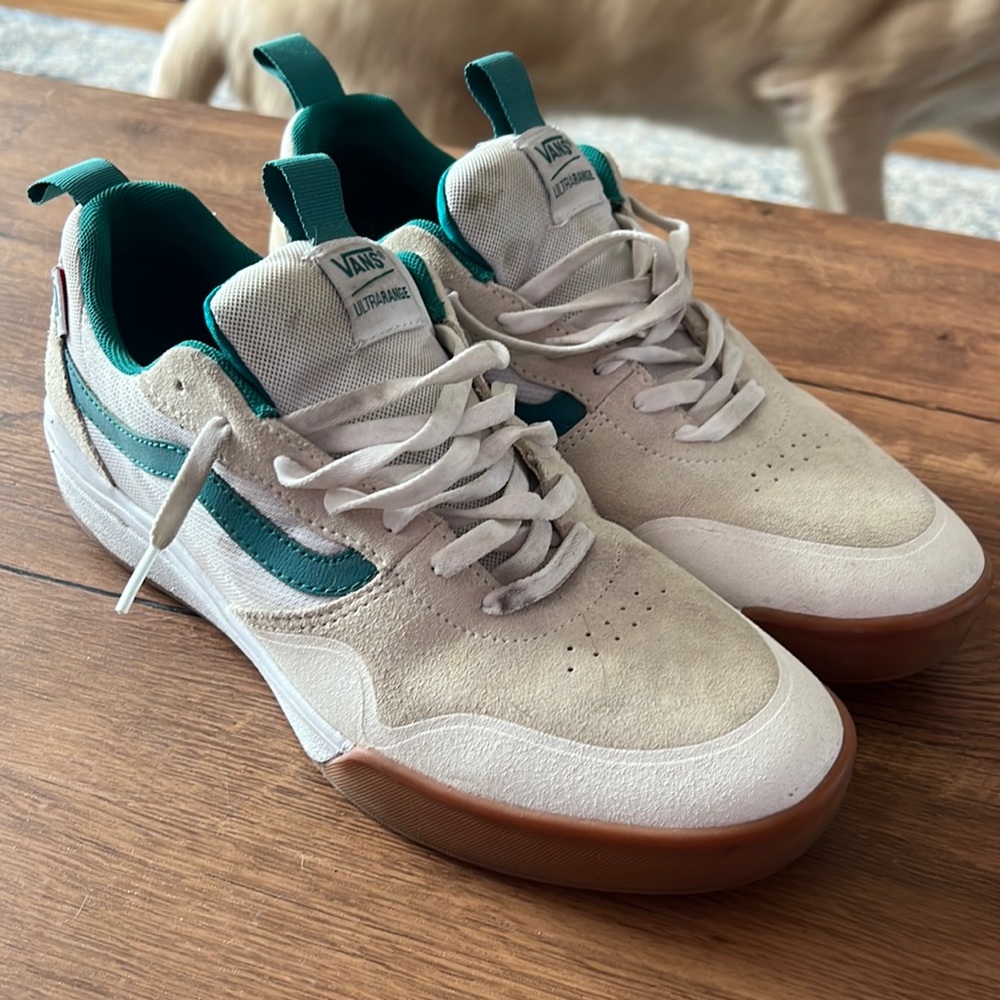 Vans ultra range pro - barely worn - size 10.5